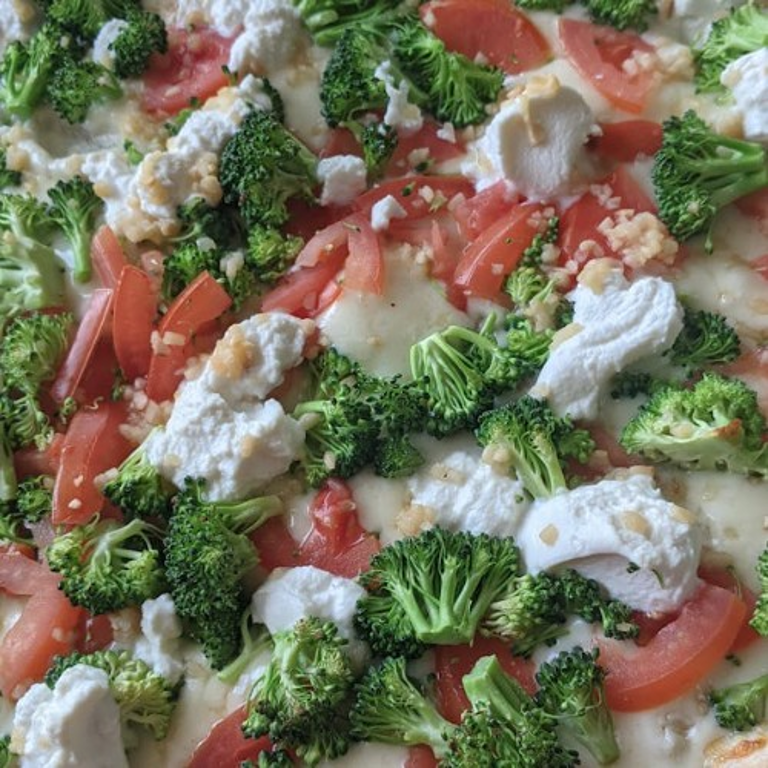 Delicious White Pizza Options